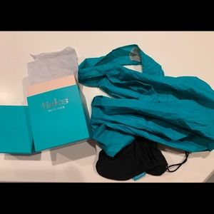 Burgundy Tieks Box and Accessories. No flower